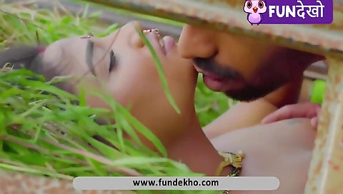 Malkin Ko Nanga Karke Chudai Ki- Hot Aunty Sex