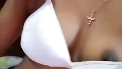Today Exclusive- Cute Tamil Girl Showing Her Boobs And Pussy