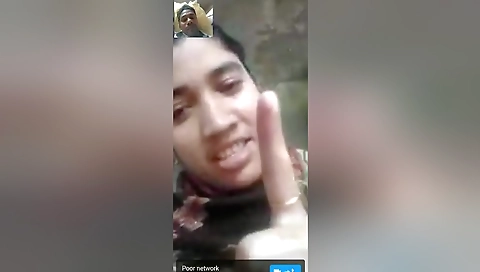 Today Exclusive- Village Girl Showing Her Pussy On Video Call