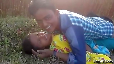 Today Exclusive-desi Village Lover Outdoor Fucked