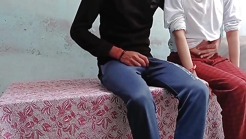 Patli Nagin Jaisi Kamar Wali Nokrani Ko Paise Dekr Randi Bna Kr Choda Full 4k Video New Desi Porn Hindi Video