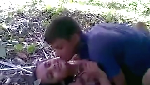 Outdoor Desi Sex Video Of College Girl Champa Threesome Chudai