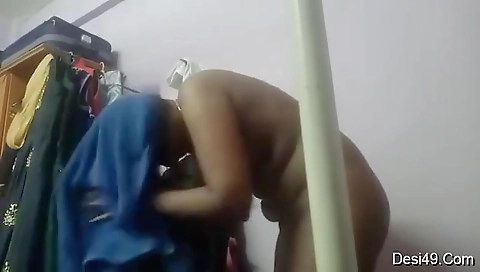 Today Exclusive- Horny Tamil Wife Record Nude Video For Hubby