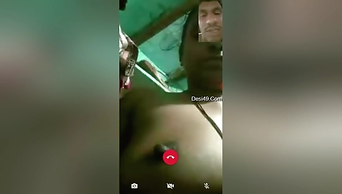 Today Exclusive- Sexy Telugu Bhabhi Showing Her Boobs And Pussy To Lover On Video Call