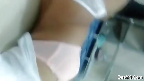 Today Exclusive- Horny Nri Girl Showing Her Boobs And Pussy