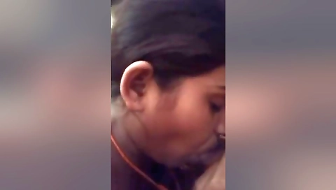 Today Exclusive- Desi Wife Sucking Hubby Dick