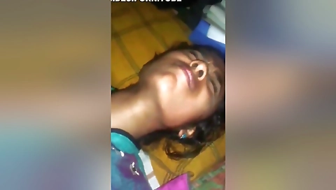 Today Exclusive- Cute Desi Girl Pussy Video Record By Lover