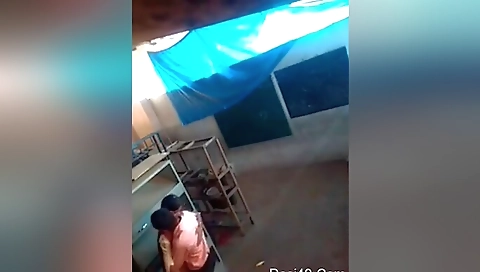 Today Exclusive- Desi Clg Girl Pussy Licking And Fucked