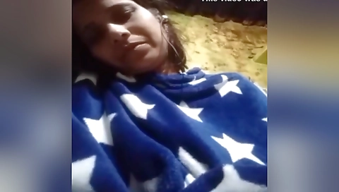 Sexy Girl Shows Her Boobs