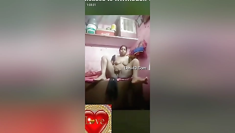 Horny Desi Bhabhi Shows Her Boobs And Masturbating 6