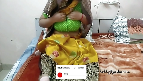Bhabhi Ki Salwar Khol Ke Badi Gand Dekhi
