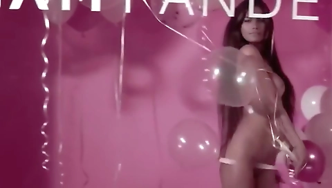 Dirty And Naked Dark Hair Girl - Poonam Pandey And Per Fection