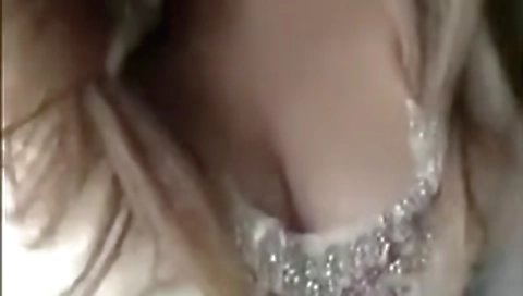 desi nri shows her boobs