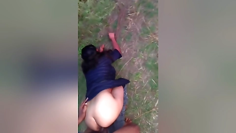 Indian College Girl Making Love With Her Bf Outdoor Fuck Hindi Audio , Collage Couples Hd