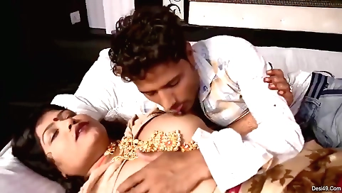 Kunwari Dulhan Reloaded Hot Clip