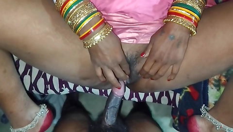Indian Bride Apne Husband Se Pehla Baar Sari Me Suhaagrat Ke Lund Ka Pani Chut Me Dali.desi Village Housewifes Viral Video With Hindi Sex And Ikumi Yamashita