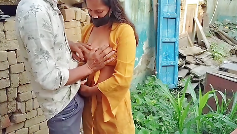 Stepsister Went To The Field To Get Vegetables And Had Sex With Her Stepbrother There Outdoor Sex Hindi