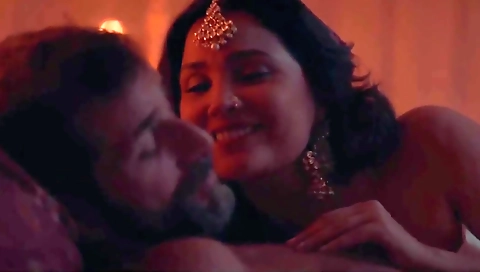 Lara Dutta Hot Kissing Scenes 1080p