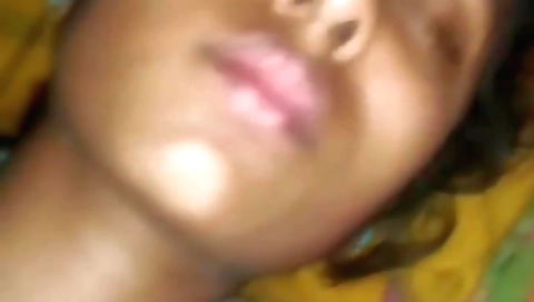 Desi Closing Eyes And Accepting Porn Video