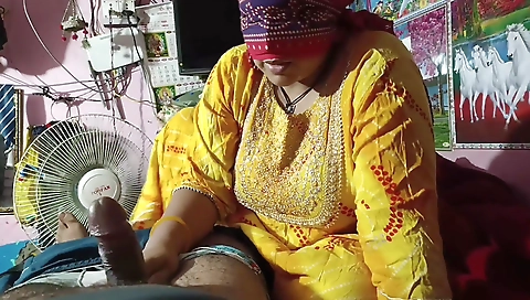 Indian Kajal Bhabhi Asked To Stepbrother-in-law