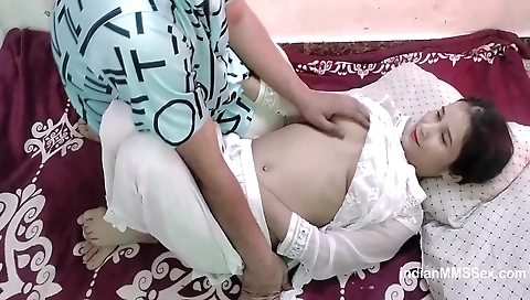 Fucking Sexy Indian Tenant She Dont Have Rent To But She Give Sex In Return 12 Min - Khan Baba
