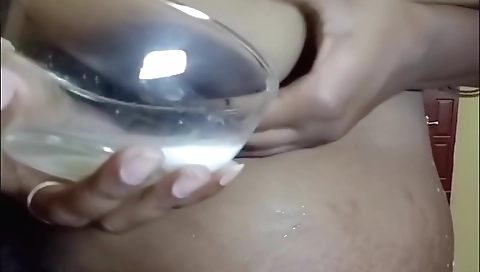 Aunty Milk Boobs With Audio